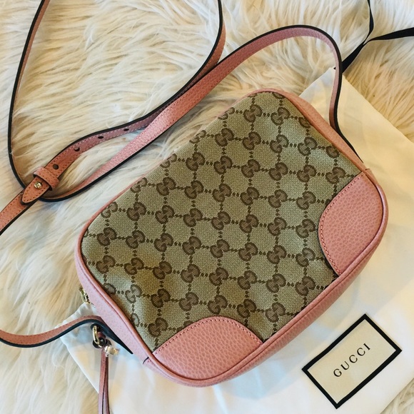 Gucci Handbags - Sale!! Gucci Bree leather/canvas cross body
